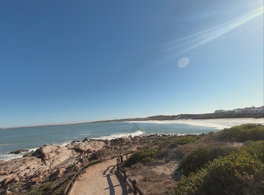 5 Bedroom Property for Sale in Paradise Beach Western Cape